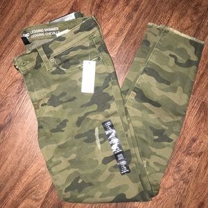 Never worn camo jeans from Gap!